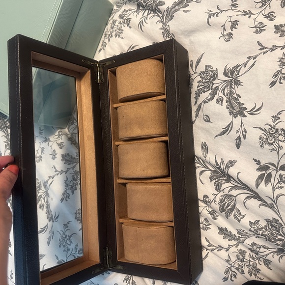 Pottery barn leather watch box - Picture 2 of 2